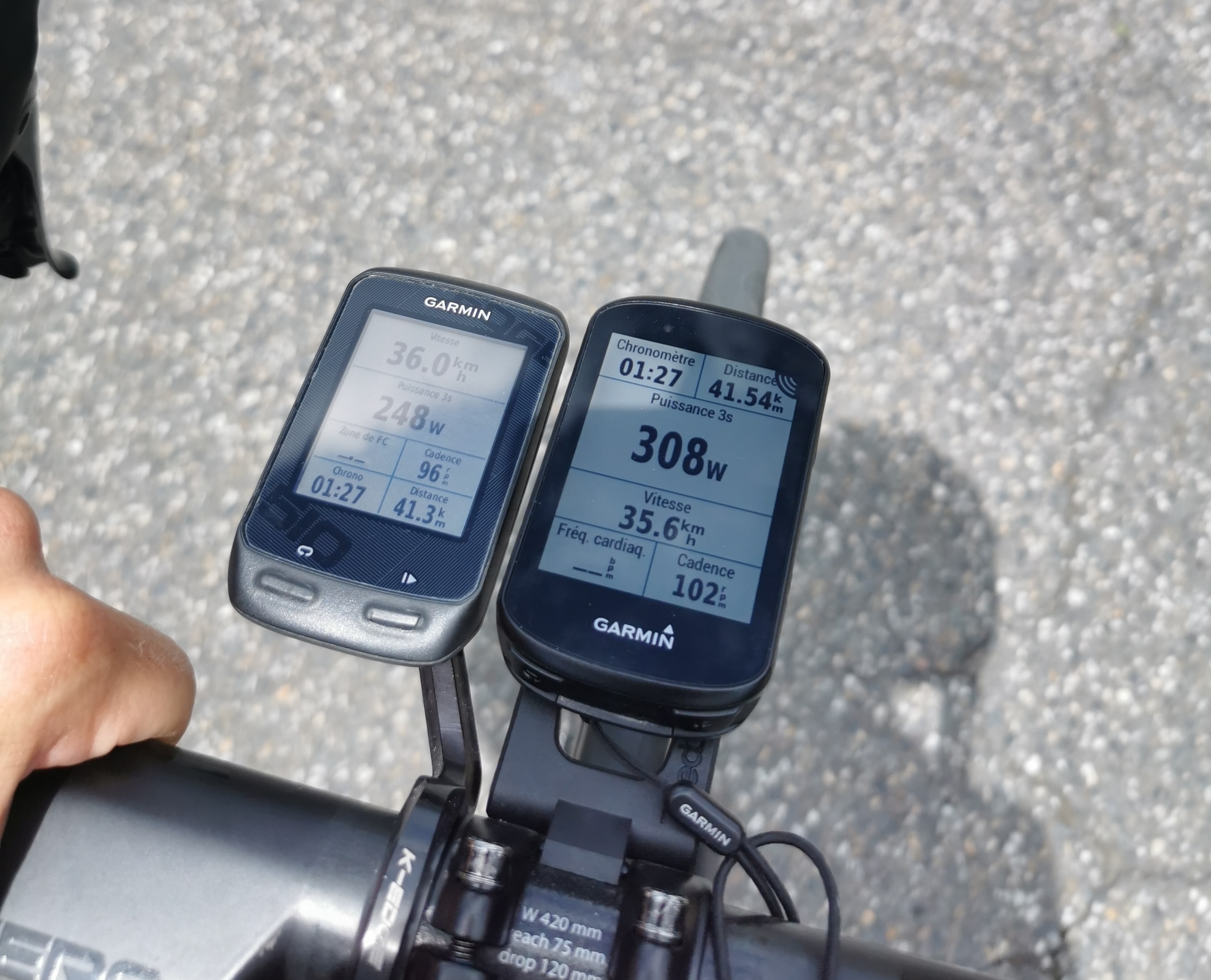 2 compteurs garmin côte à côte